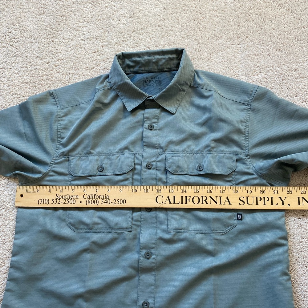 Mountain Hardware Canyon Short Sleeve Shirt, men’s medium, color green - Picture 7 of 7